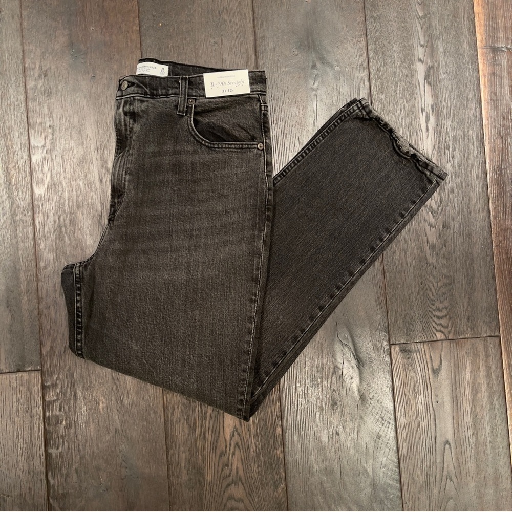 Abercrombie & Fitch Black Ultra High Rise 90s Straight Jeans